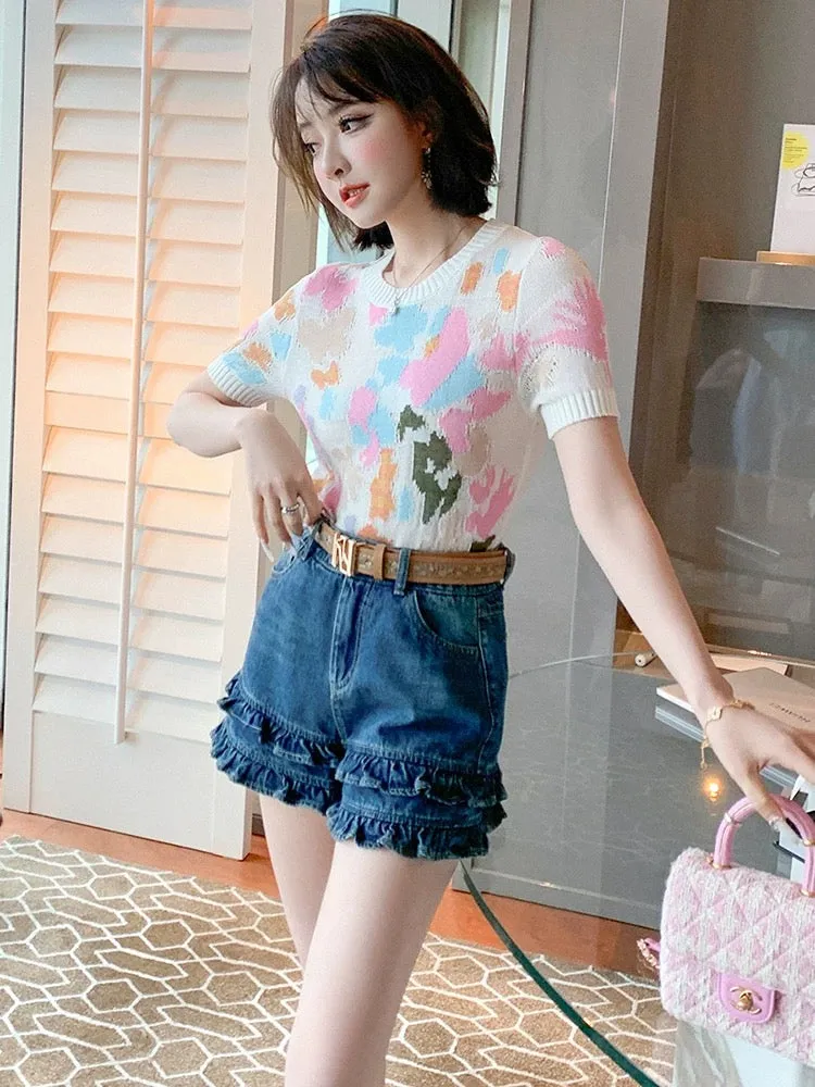 MIUCO colorful jacquard threaded round neck knitted T-shirt + double-layer fungus lace denim shorts set