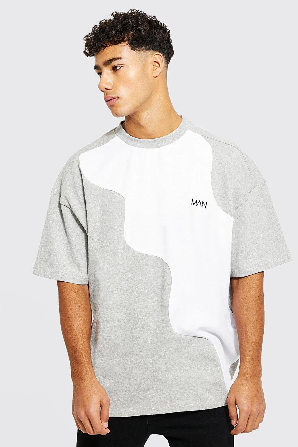 Oversized Man Curved Spliced T-shirt